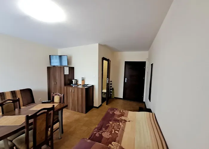 홈스테이 Amber 야로수아비크