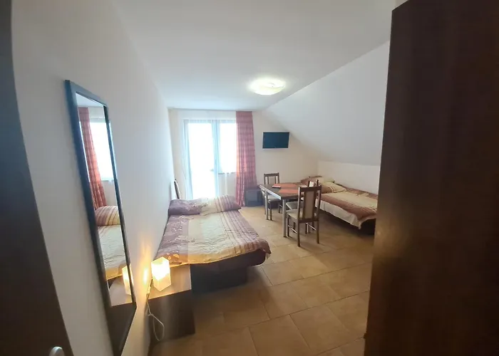 Amber 홈스테이 야로수아비크